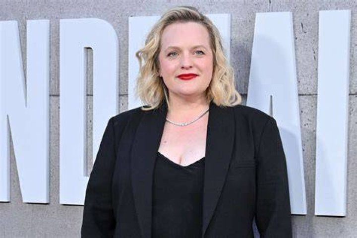 Elisabeth Moss Who Is She? A Look At Actress Weight Gain Journey With